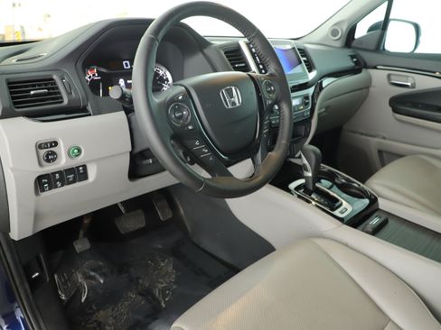 Used 2019 Honda Ridgeline RTL-E image 10