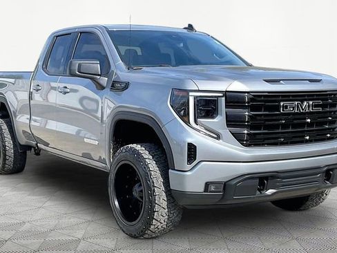 Used 2023 GMC Sierra 1500 Elevation image 1