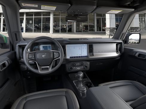 New 2025 Ford Bronco Outer Banks AWD/4WD image 8