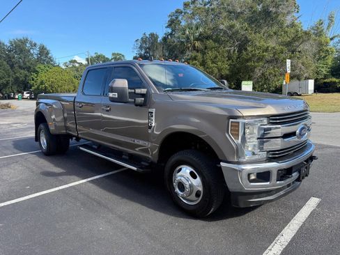 Used 2019 Ford F350 Lariat w/ Lariat Ultimate Package image 7