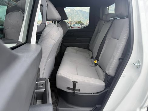 Used 2024 Toyota Tacoma SR5 AWD/4WD image 25