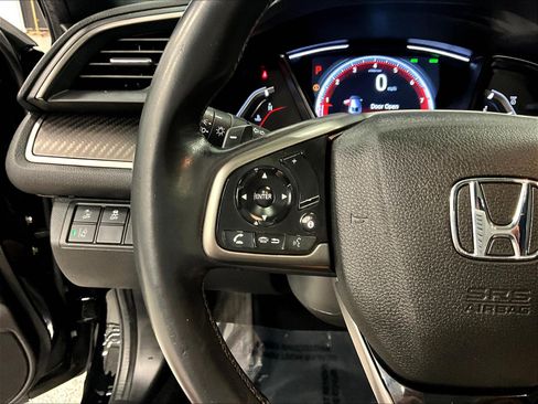 Used 2019 Honda Civic Sport Touring image 11