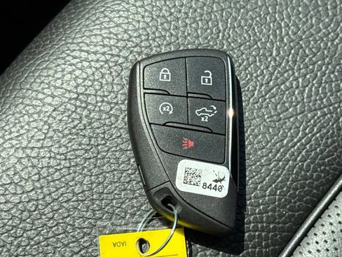 Used 2024 GMC Sierra 1500 Denali w/ Denali Reserve Package AWD/4WD image 46