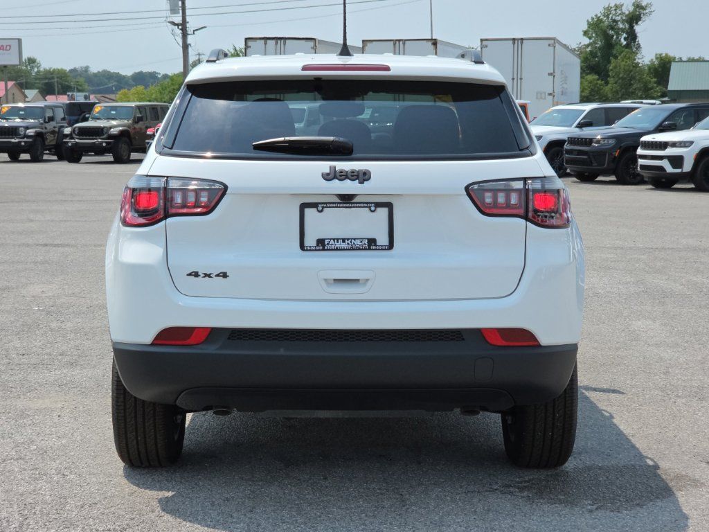 New 2026 Jeep Compass Latitude AWD/4WD image 6