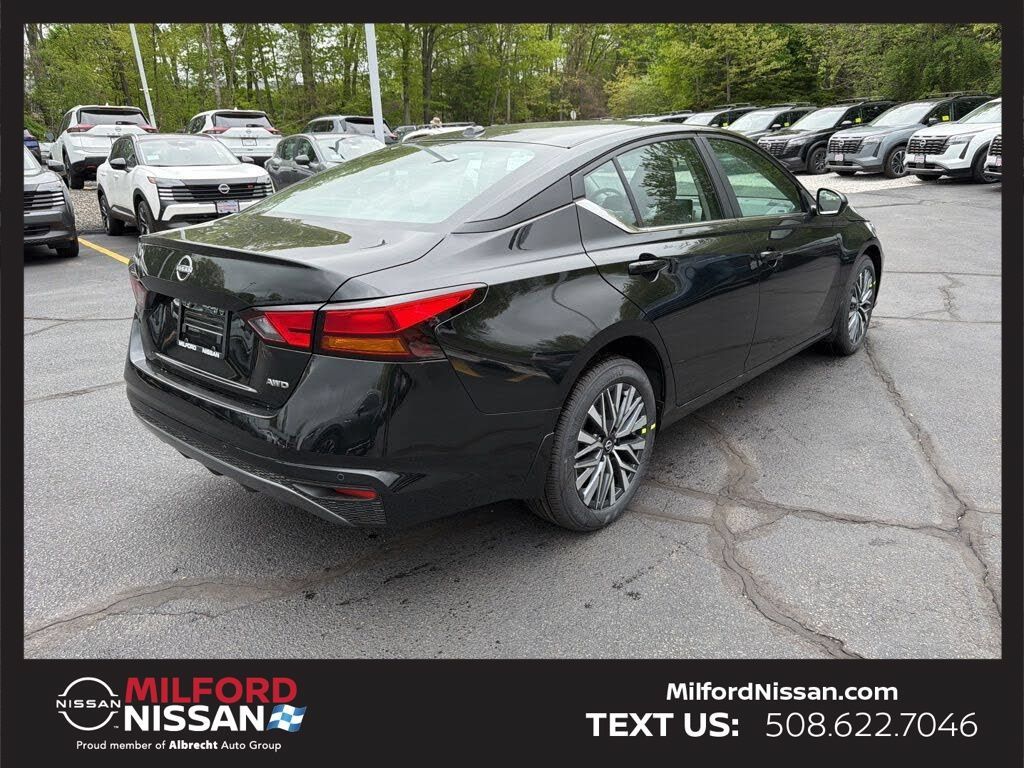 Used 2026 Nissan Altima 2.5 SV AWD/4WD image 5