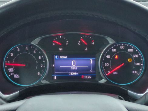 Used 2019 Chevrolet Equinox LT w/ Driver Convenience Package FWD image 30