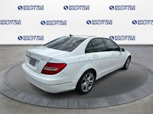 Used 2014 Mercedes-Benz C 300 4MATIC Sedan image 7