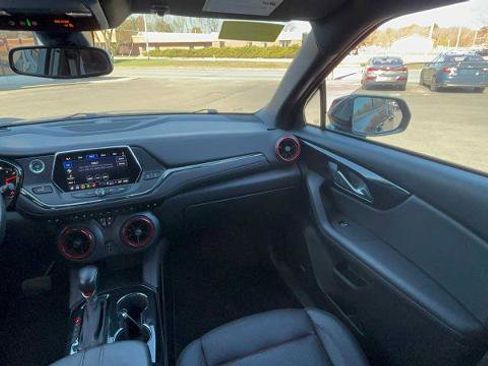 Used 2022 Chevrolet Blazer RS w/ Enhanced Convenience Package AWD/4WD image 31