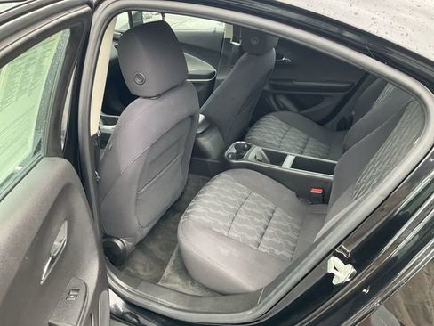 Used 2015 Chevrolet Volt image 11