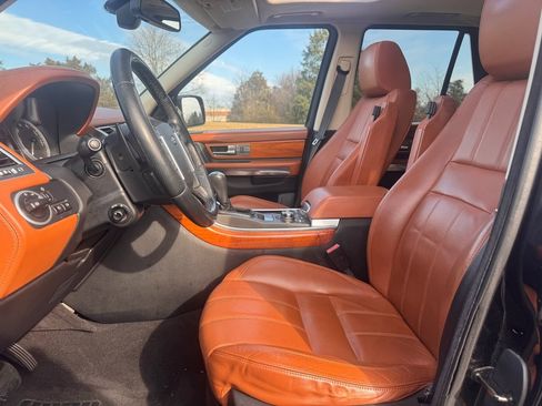 Used 2010 Land Rover Range Rover Sport Supercharged image 26