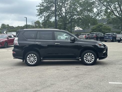 Certified 2023 Lexus GX 460 Premium w/ Premium Package AWD/4WD image 4