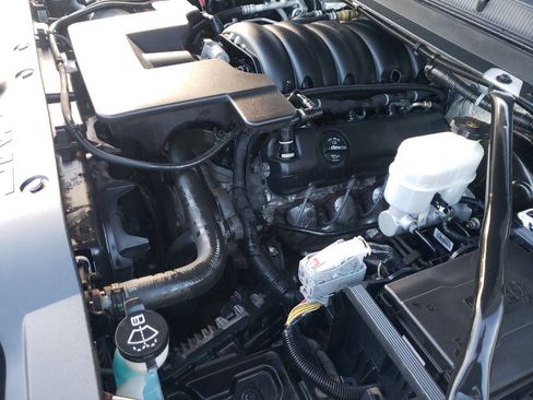 Used 2016 GMC Yukon XL Denali w/ Open Road Package image 39