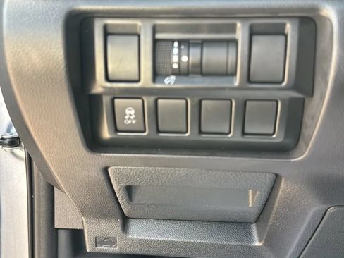 Used 2017 Subaru Impreza 2.0i AWD/4WD image 20