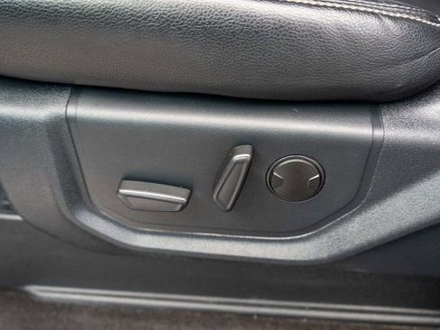 Used 2020 Ford F150 Lariat w/ Equipment Group 501A Mid AWD/4WD image 18