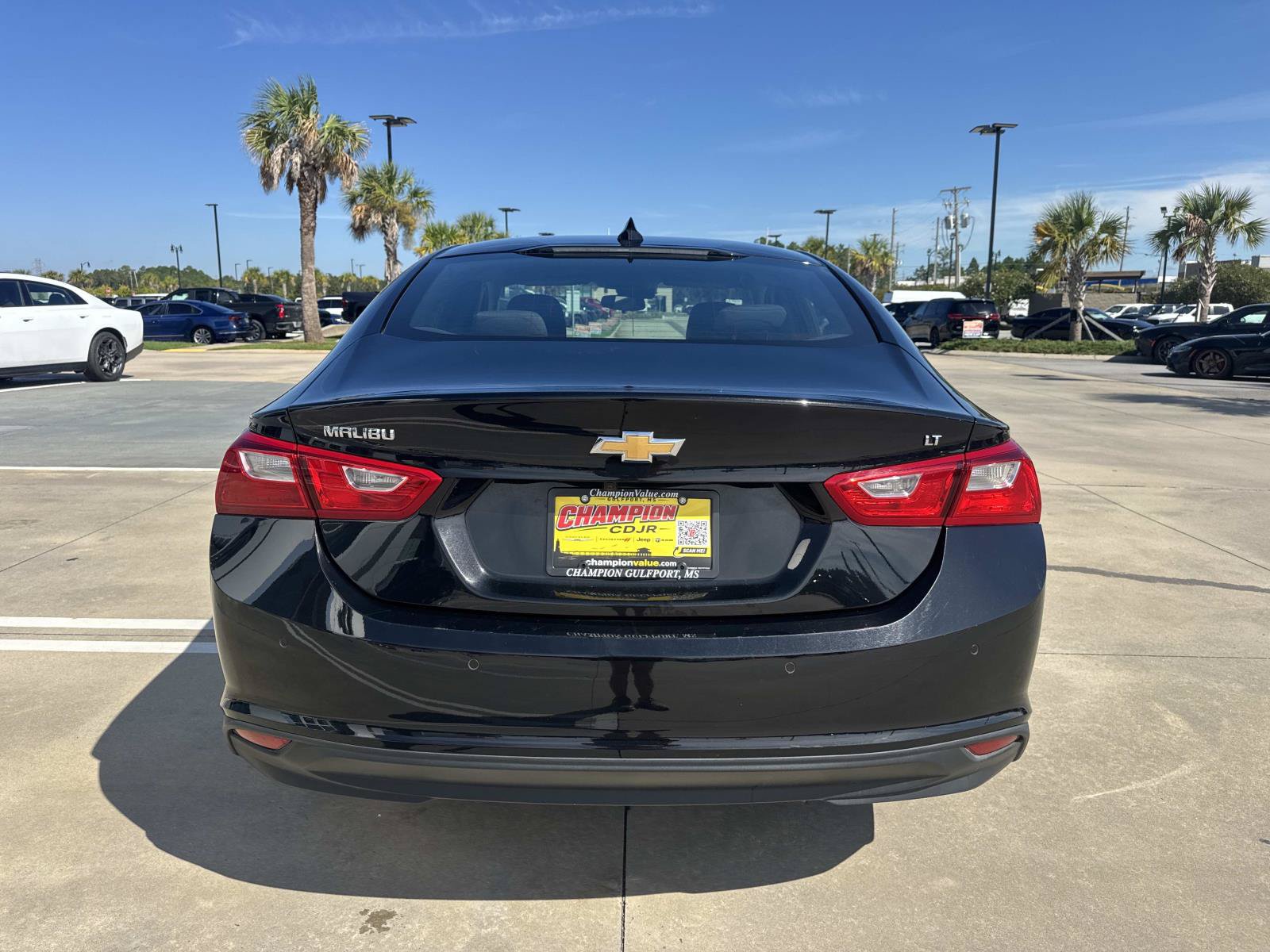 Used 2024 Chevrolet Malibu LT FWD image 6