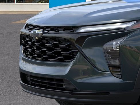 New 2026 Chevrolet Trax LT w/ Driver Confidence Package FWD image 17