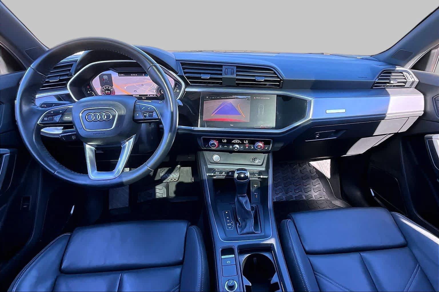 Used 2020 Audi Q3 2.0T Premium Plus w/ Premium Plus Package AWD/4WD image 15