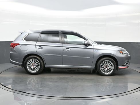 Used 2019 Mitsubishi Outlander GT image 7