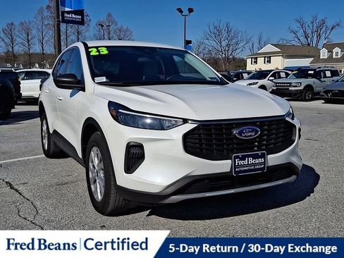 Used 2023 Ford Escape Active AWD/4WD image 2
