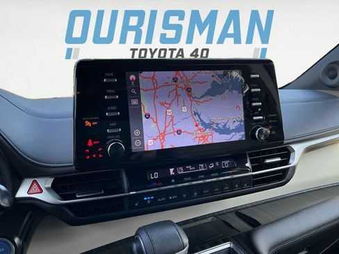 Used 2021 Toyota Sienna Limited AWD/4WD image 21