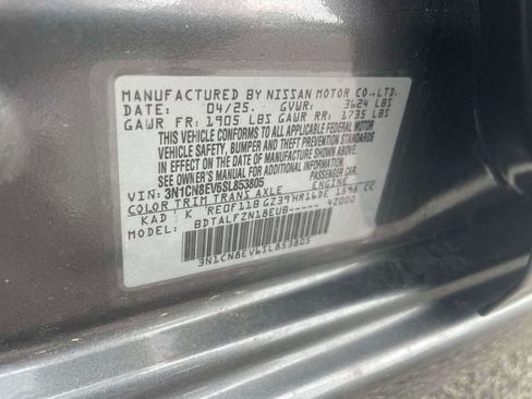 Used 2025 Nissan Versa SV w/ Trunk Package FWD image 20
