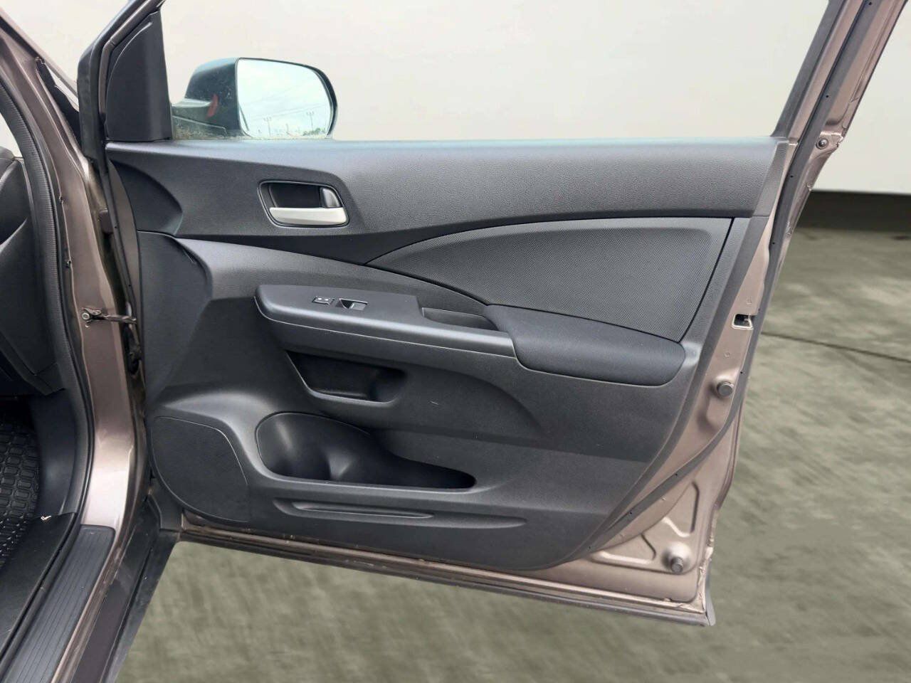 Used 2014 Honda CR-V LX image 29