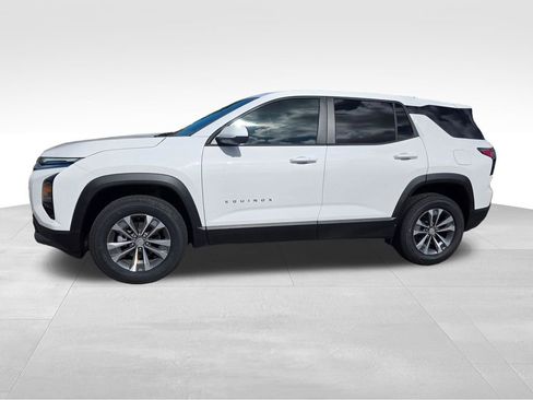 New 2026 Chevrolet Equinox LT w/ Safety and Technology Package FWD image 3