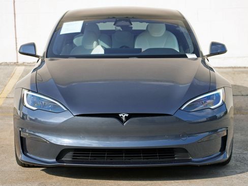 Used 2022 Tesla Model S AWD/4WD image 52
