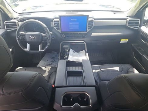 Used 2024 Toyota Tundra Limited image 21