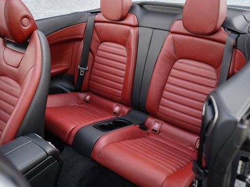 Used 2023 Mercedes-Benz C 43 AMG 4MATIC Cabriolet image 24