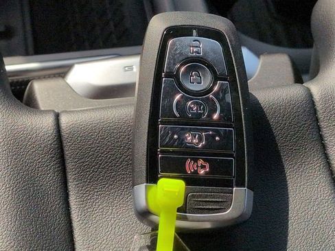 New 2025 Ford Expedition Platinum w/ Stealth Performance Package image 33