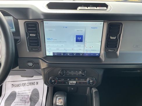Used 2023 Ford Bronco Outer Banks image 18