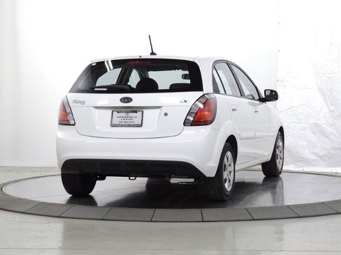 Used 2011 Kia Rio5 LX FWD image 8