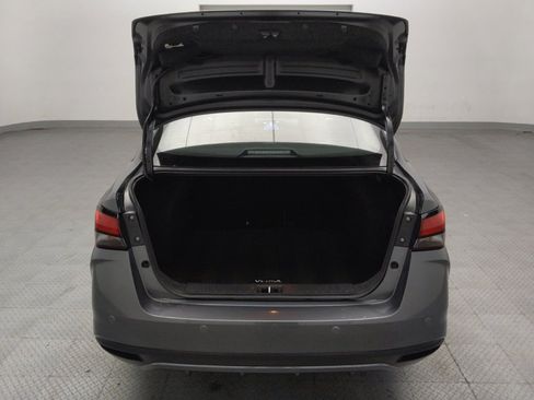 Used 2025 Nissan Versa SV FWD image 29