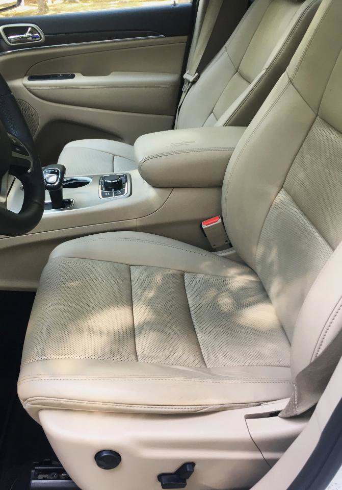 Used 2014 Jeep Grand Cherokee Limited w/ Luxury Group II AWD/4WD image 13
