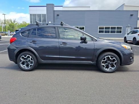 Used 2015 Subaru Crosstrek 2.0i Premium w/ Moonroof Package AWD/4WD image 8