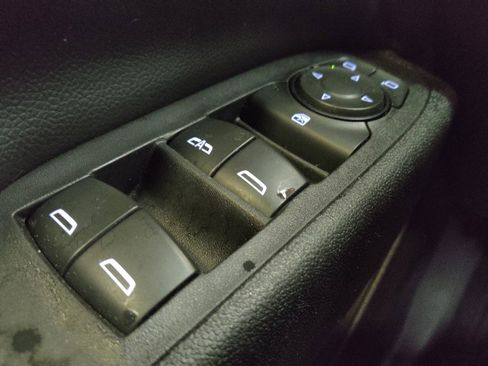 Used 2020 Chevrolet Equinox LT AWD/4WD image 27