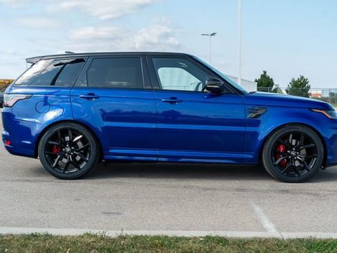 Used 2022 Land Rover Range Rover Sport SVR Carbon Edition image 8