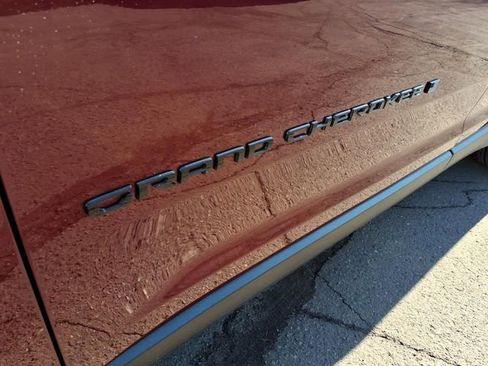 New 2025 Jeep Grand Cherokee L Altitude image 13