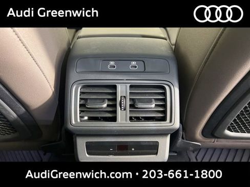 Used 2025 Audi Q5 Premium Plus w/ Premium Plus AWD/4WD image 17