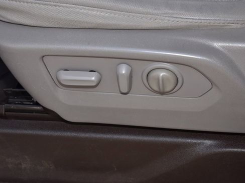 Used 2019 Chevrolet Silverado 1500 LT w/ Texas Edition image 36