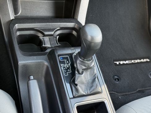 Used 2021 Toyota Tacoma SR w/ SR Convenience Package RWD image 26