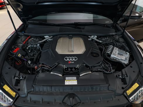 Used 2024 Audi RS 6 performance AWD/4WD image 36