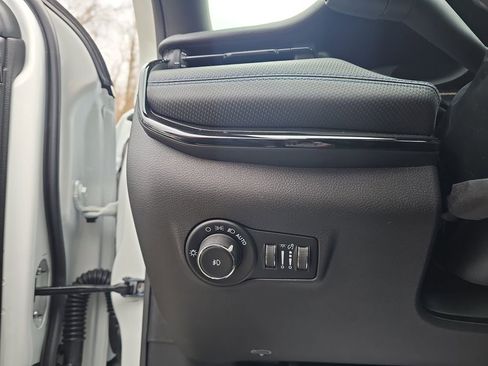 New 2026 Jeep Compass Latitude AWD/4WD image 14