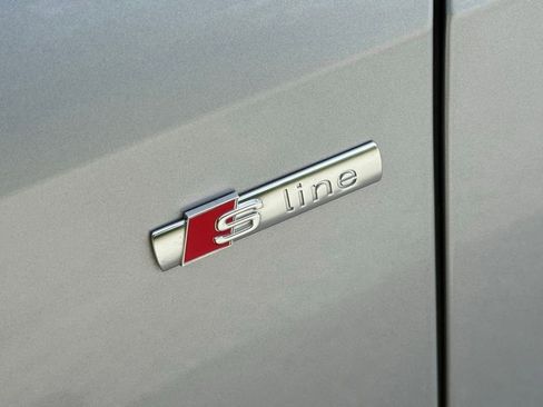 Used 2023 Audi A8 L 3.0T AWD/4WD image 6