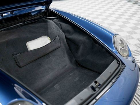 Used 1997 Porsche 911 Carrera RWD image 80
