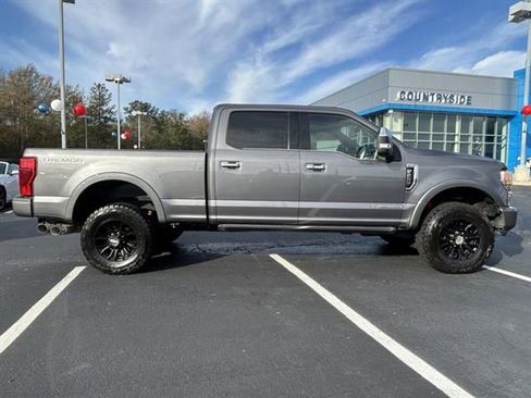 Used 2022 Ford F250 Platinum w/ Tremor Off-Road Package image 5