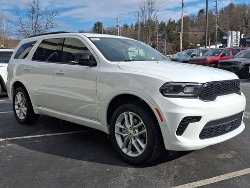 New 2026 Dodge Durango GT image 2