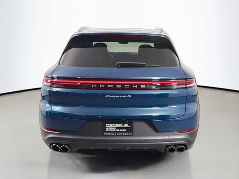 Certified 2026 Porsche Cayenne S AWD/4WD image 6
