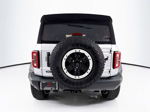 Used 2022 Ford Bronco Badlands image 10